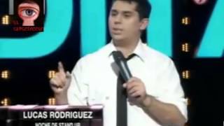 Bendita  Lucas Rodríguez con su mejor humor en la noche de stand up [upl. by Ellekcir]