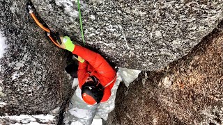 Repentance Chockstone left or right  Cathedral Ledge Ice Climbing [upl. by Eitsyrc669]