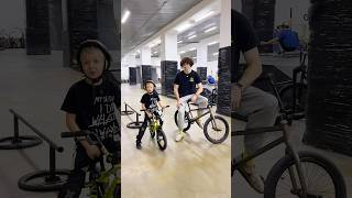 Вместо Паши новый тренер 😱 nikbmx бмх bmx велосипед бмхпарк mtb bmxbike [upl. by Vogel338]