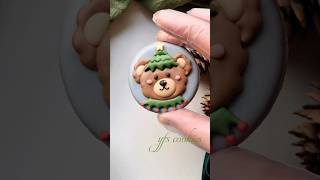 🎄Simple Christmas cookie decorating for beginners cookiedecorating royalicing christmas [upl. by Wampler]