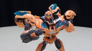 NYCC Exclusive Transformers Prime Deluxe BUMBLEBEE EmGos Transformers Reviews N Stuff [upl. by Landbert390]