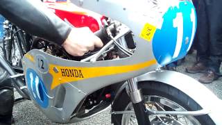 Mike Hailwood Honda Six CylinderMOV [upl. by Orly]