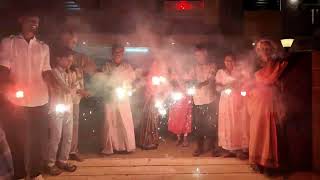 Engal Veetil Ella Naalum Karthigai Song🎇✨💫diwali family tamil tamilstatus trending [upl. by Epul533]