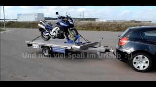 Anleitung Motorrad auf Motorradanhänger verladen [upl. by Tezzil]