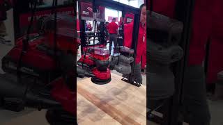 Milwaukee M18 vs Dewalt Vibration Sander Test [upl. by Meesan806]