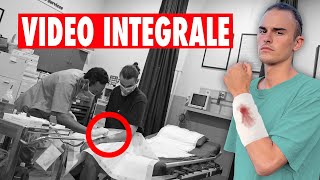 FINITO IN OSPEDALE per UN MORSO MOLTO PERICOLOSO 🚑 [upl. by Baillieu]