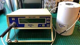 How to use Standard Imaging MAX4000 Electrometer HDR 1000 Plus Brachytherapy Well Chamber [upl. by Adnahsal]