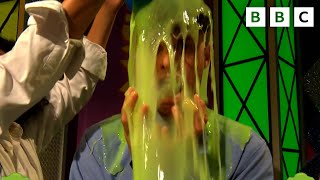 CHALLENGE How many steps can you do on a LIVE TV SHOW  Loser gets SLIMED  CBBC [upl. by Dever958]