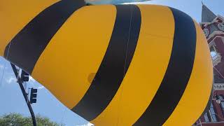 Big bumblebee ￼float 2023 Azalea Festival ￼Parade Wilmington NC [upl. by Blaze484]