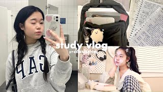 STUDY VLOG🥯 Romanticizing studying desk tour exam week prep what I eat etc [upl. by Aicatsanna]