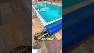 En Hiver les piscines sont souvent recouvert d’une bache hiver piscine [upl. by Eelek]