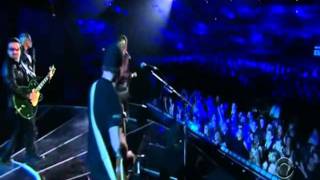 U2 Ft Mary J Blige One  LIVE  Legenda  BR [upl. by Elfrieda]