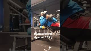 Hantelpress på Gymmet 28 kg [upl. by Friday365]