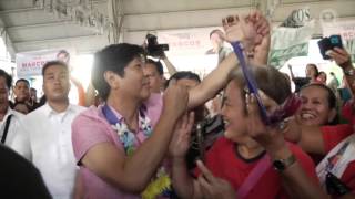 Bongbong Marcos campaigns in Pasig [upl. by Llevram]