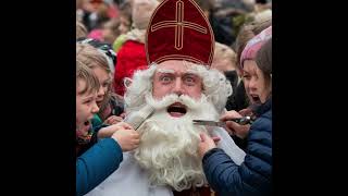 Kinderen knippen Sinterklaas zn baard af  Sinterklaasliedjes Grappige Liedjes De Tekentovenaar [upl. by Chan]