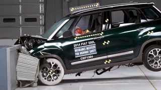 Crash test IIHS  Fiat 500L [upl. by Ahseit]