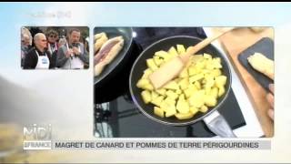 RECETTE  Magret de canard et pommes de terre sarladaises [upl. by Aleinad]