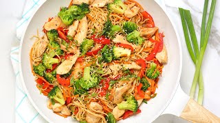 15 Minute Chicken StirFry  Quick  Easy Weeknight Dinner Recipe [upl. by Engen]