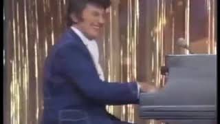 Liberace plays quotChopsticksquot 1976 [upl. by Airbas]