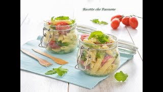 Pasta fredda con grana rucola e pomodorini  Ricette che Passione [upl. by Airemaj]