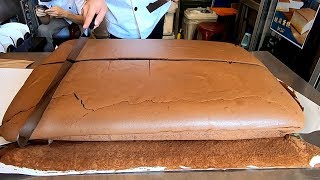 Grand Chocolate Jiggly Cake Cutting Taiwanese Street Food [upl. by Ro]