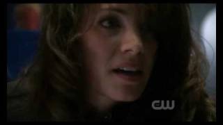 Smallville 9x01 Lois Returns From The Future HQ [upl. by Ahsinrev137]