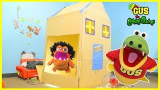 BOX FORT CHALLENGE Kids build cardboard Crafts and Pretend Play [upl. by Lemrej]