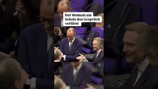 Der Moment als Scholz das Gespräch verlässt deutschland news [upl. by Nnasus789]