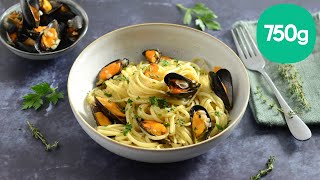 Recette de linguine aux moules et au vin blanc  750g [upl. by Wilbert]