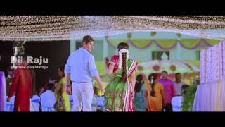 Okkasaari Scene from SVSC  Mahesh Babu Venkatesh Samantha Anjali [upl. by Henryk]