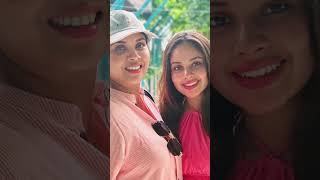 අම්මයි දුවයි දෙන්නම එක වගේමයිනේදshorts actress [upl. by Nossyla]