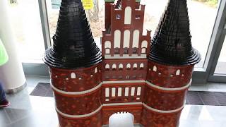 Lübecker Holstentor aus LEGO [upl. by Aliuqehs]