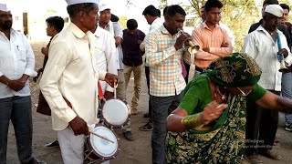 संबळ च्या तालावर आजीबाईंचा सुरेखं डान्स Khandeshi Dance on Sambal [upl. by Obeng]