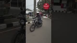 Keeway SCR 250V  Motor Segmen Scrambler Yang Punya Fitur Melimpah [upl. by Ikim]