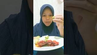 Petai mentah 👍 mukbang food shorts [upl. by Wilfreda]