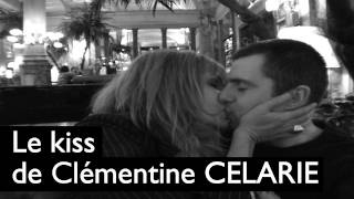 Le baiser de Clémentine Célarié à Mister emma [upl. by Gudrun]