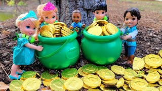 Saint Patricks Day 2023  Elsa amp Anna toddlers  gold coins  Barbie  crafts [upl. by Llemaj]