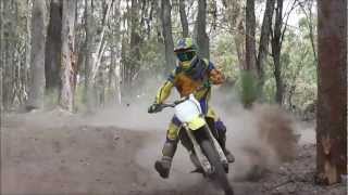 SUZUKI RM125  PRATTEN MX [upl. by Naoh877]