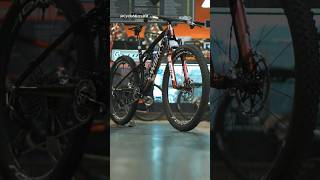 Specialized SWorks Epic 8 2024  Sram XX SL  Rockshox Sid Ultimate Flight Attendant shorts mtb [upl. by Stanfill]