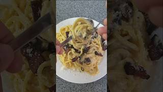 Pasta a la carbonara con Guanciale de Cerdo cenasrápidas [upl. by Ahsratal903]