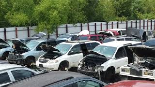 Overlooking PullAPart junkyard in Louisville Kentucky [upl. by Delanos]