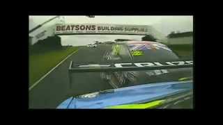 2011 BTCC Knockhill Rennen 3 Jason Plato Unfall [upl. by Autrey]