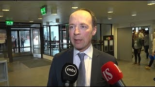 Jussi Hallaaho  Hallituksen amp soten kaatuminen 832019 [upl. by Einnor]