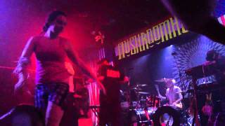 Mushroomhead Chancre Sore Live 7 2011 Cleveland Peabodys Old School Show [upl. by Talya461]