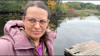 FALL WALK WTIH A BF IN NICE PARK NEAR LAKE THE NORTH FACE HYDRENALITE DOWN JACKET ON ME [upl. by Ertemed]