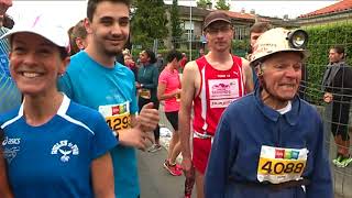 A 81 ans il court le Marathon d’Albi en habit de mineur [upl. by Ladnyc]