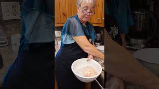 Defrosting Chicken Quickly shorts recipe [upl. by Niarfe]