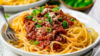 Quick and Easy Spaghetti Bolognese  Family Favourite [upl. by Schenck]