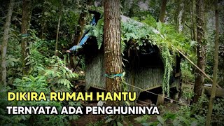 Gak Nyangka  Dikira Rumah Terbengkalai  Ternyata Ada Penghuninya Dalam Hutan  16 Tahun Sendiri [upl. by Peria313]