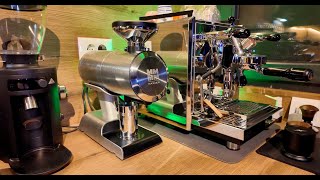 Unboxing the new Mazzer Philos grinder [upl. by Dillon35]